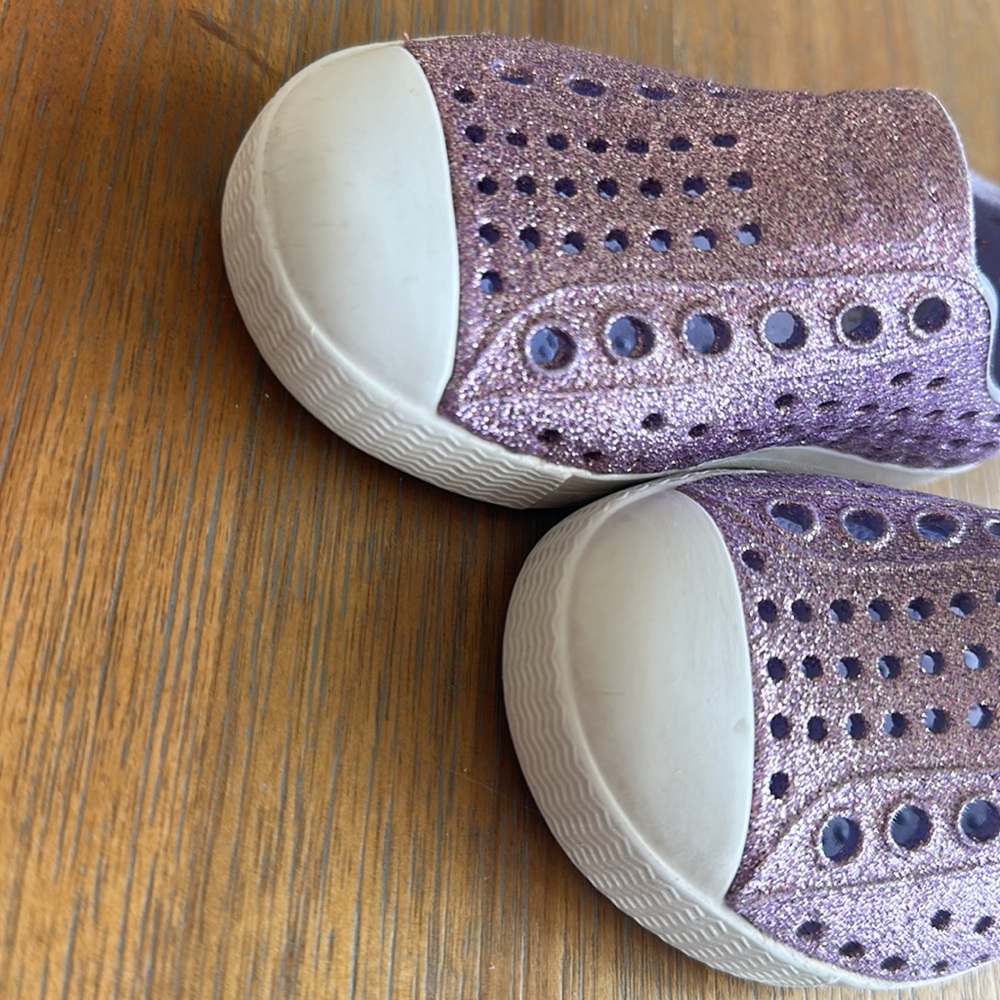 Toddler Native Shoes - Picture 6 of 9
